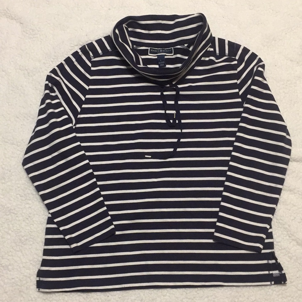 Karen Scott Cowlneck top size L